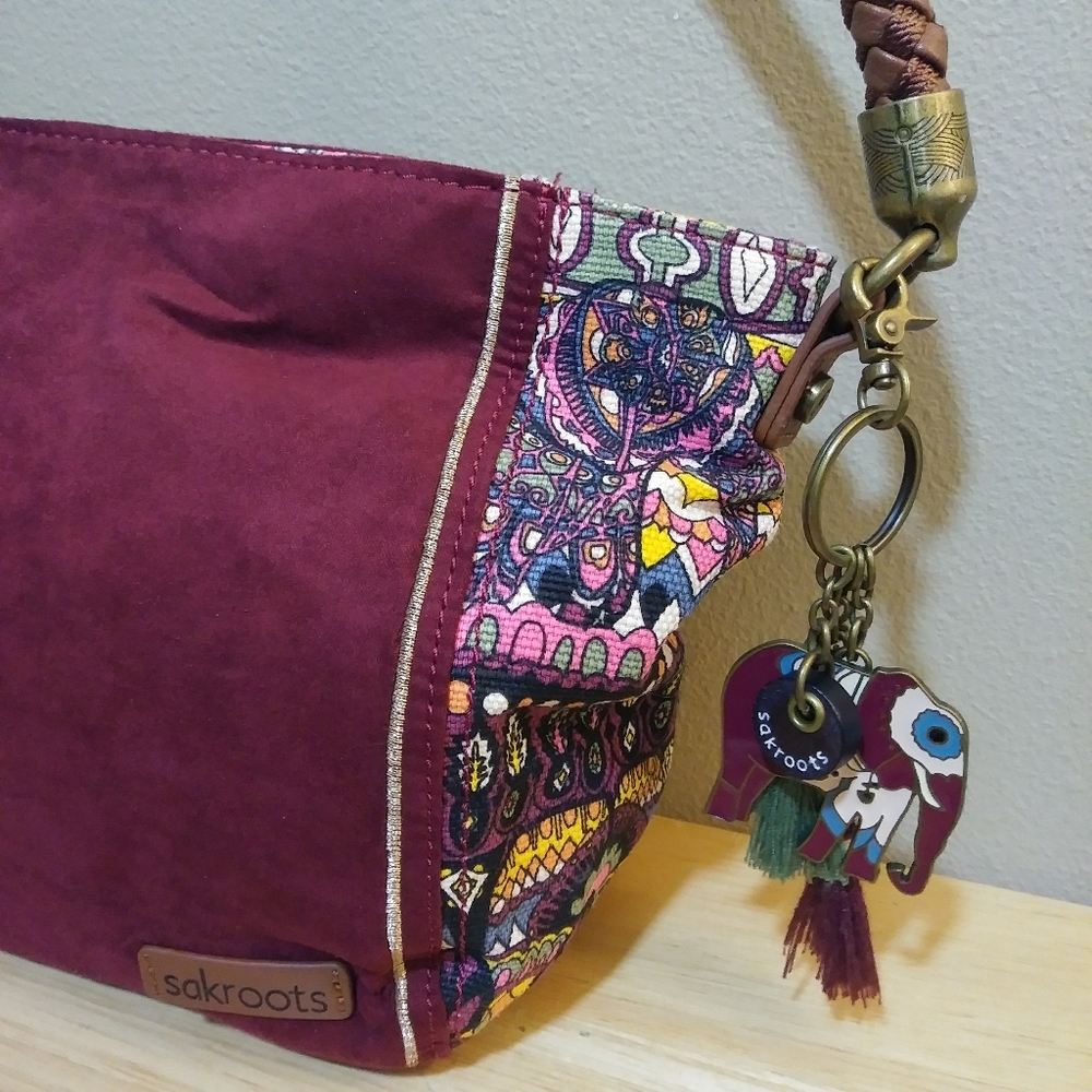 Sakroots Elsa Small Hobo Bag Satchel Burgundy Patterned Boho Braided Strap - Picture 2 of 10